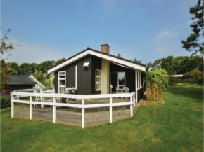 Three-Bedroom Holiday Home in Hejls